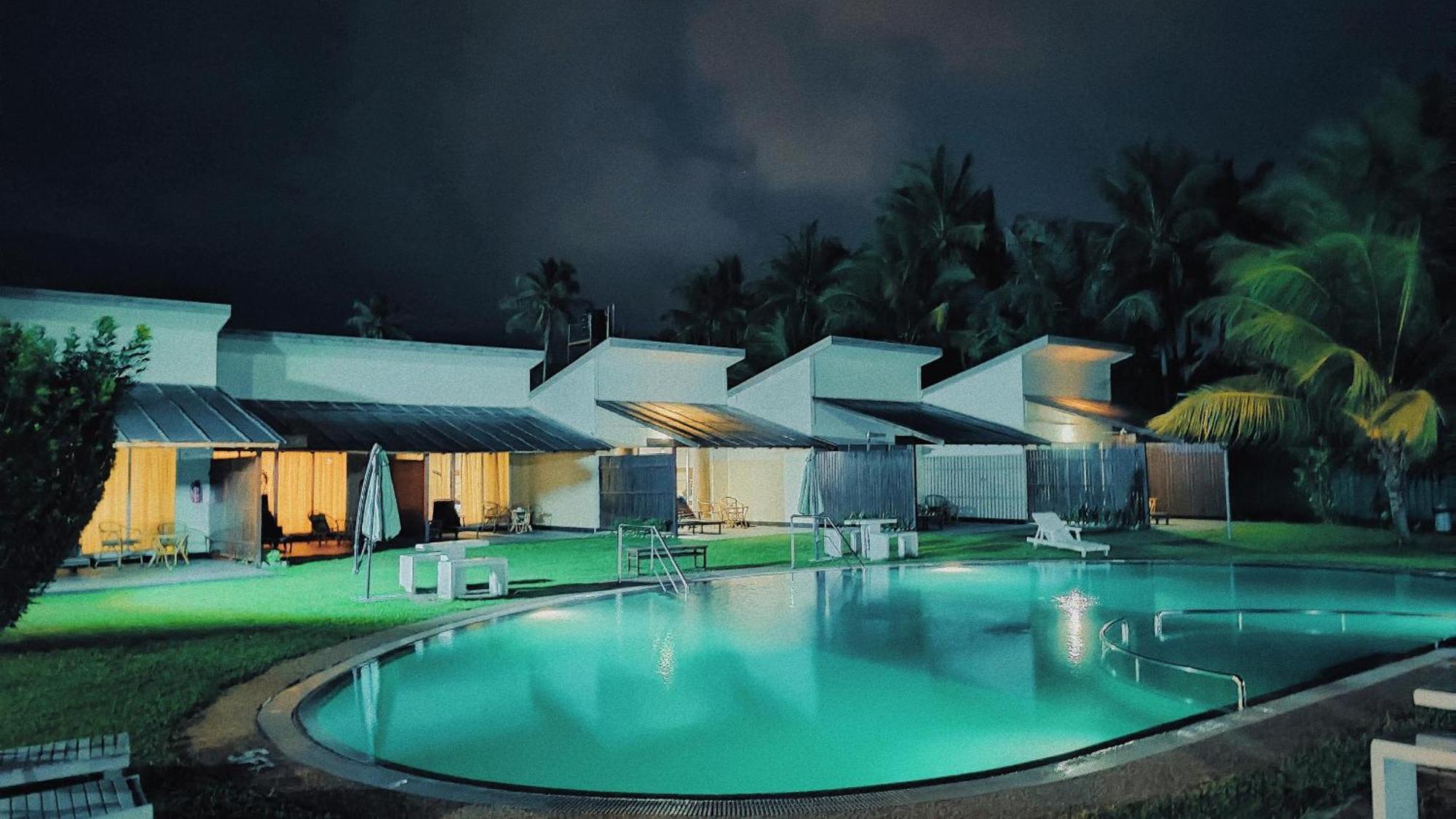 Langkah Syabas Beach Resort Kinarut Exterior foto